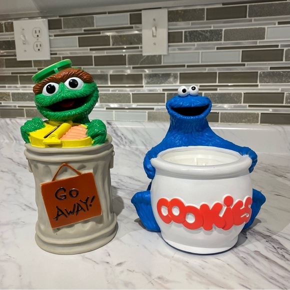 Vintage Sesame Street Cookie Monster & Oscar The Grouch Coin bank - Picture 6 of 15